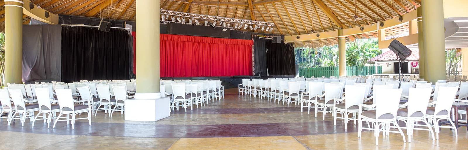 Theater, Be Live Collection Marien Theater, Be Live Collection Marien