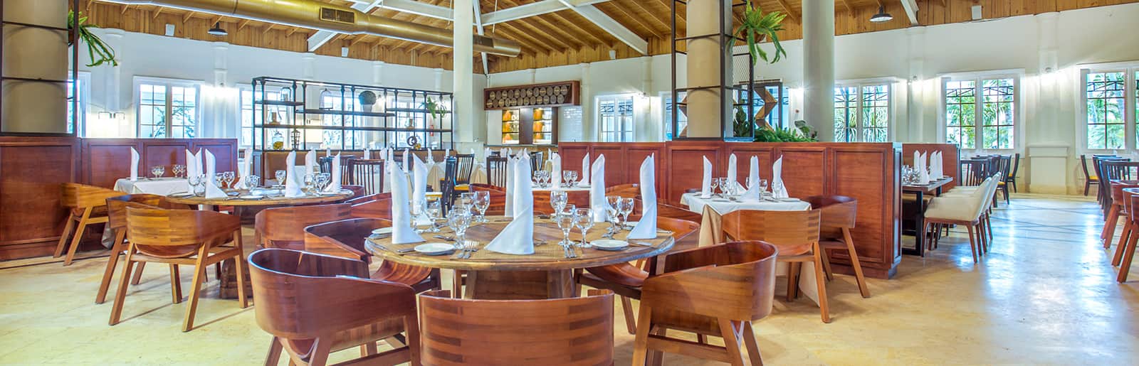 Buffet, Be Live Collection Punta Cana Buffet, Be Live Collection Punta Cana