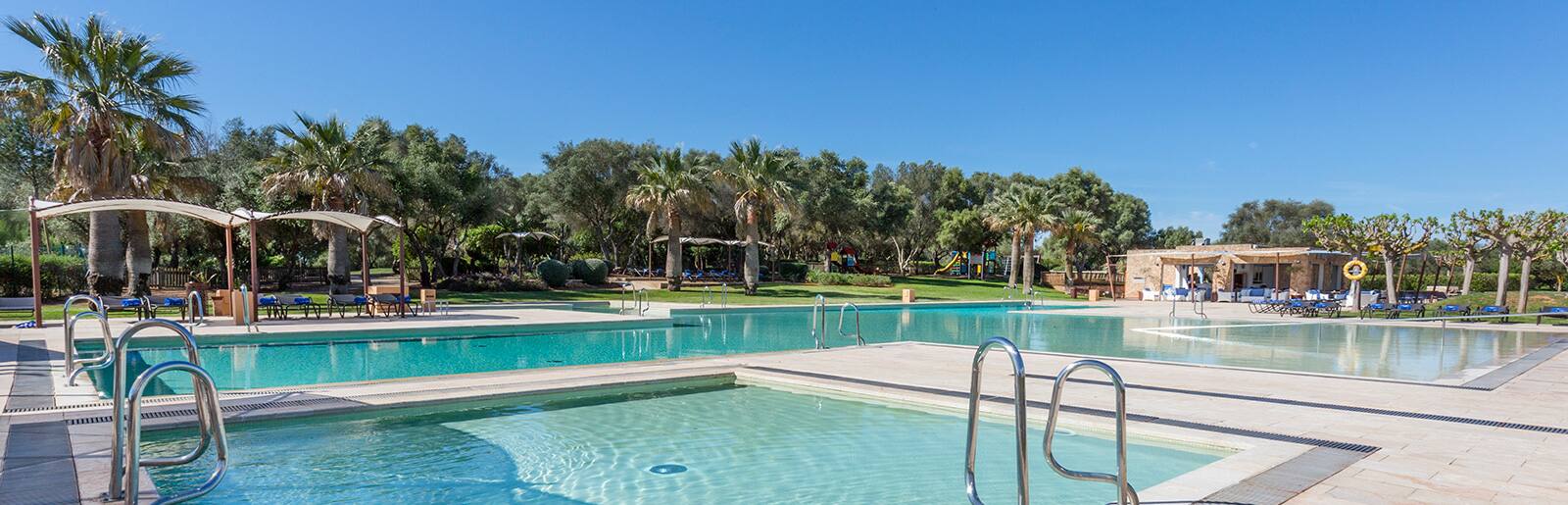 Swimming pool, Be Live Collection Son Antem Swimming pool, Be Live Collection Son Antem