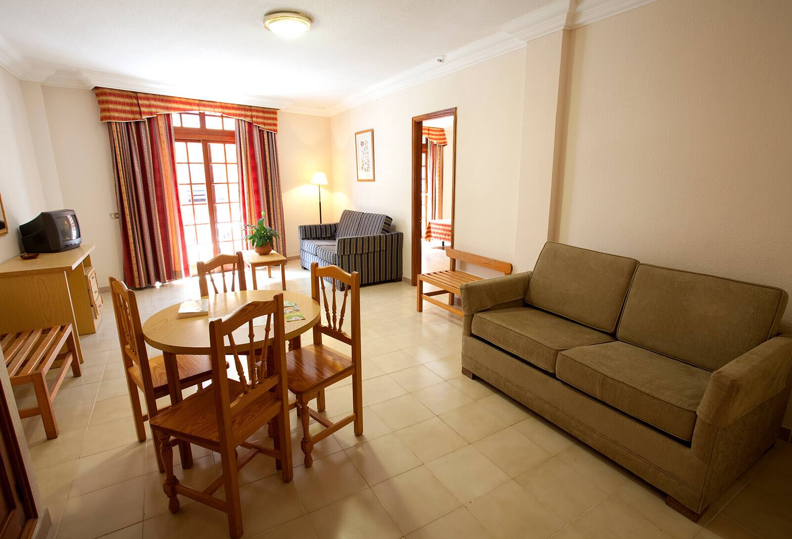 Apartamentos Be Smart Florida Plaza Apartamentos Be Smart Florida Plaza