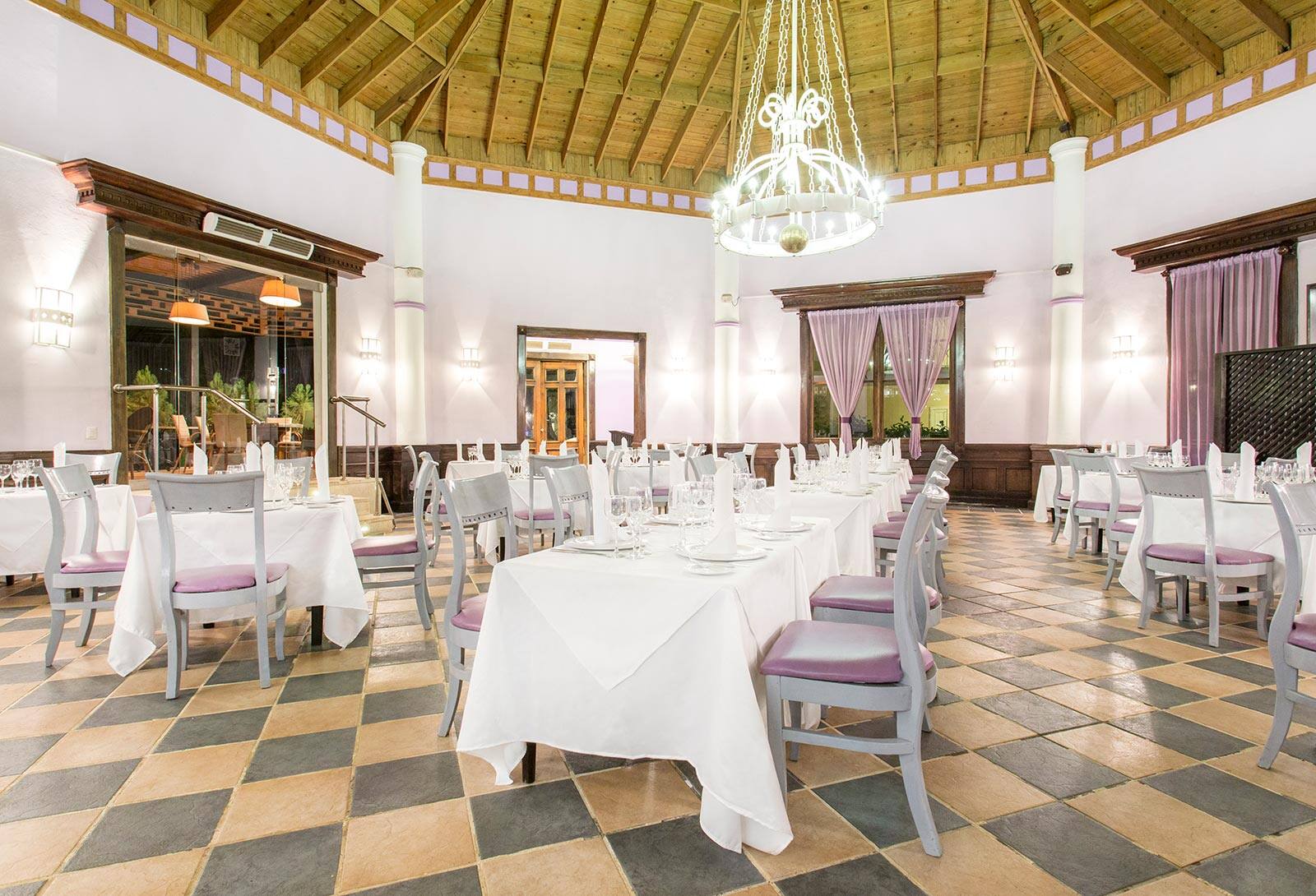 Be Live Hotels & Resorts Be Live Hotels & Resorts
