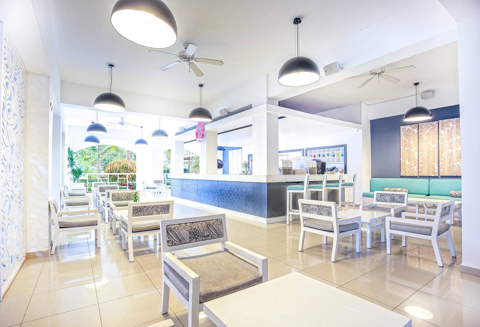 Lobby Bar, Be Live Collection Punta Cana Lobby Bar, Be Live Collection Punta Cana