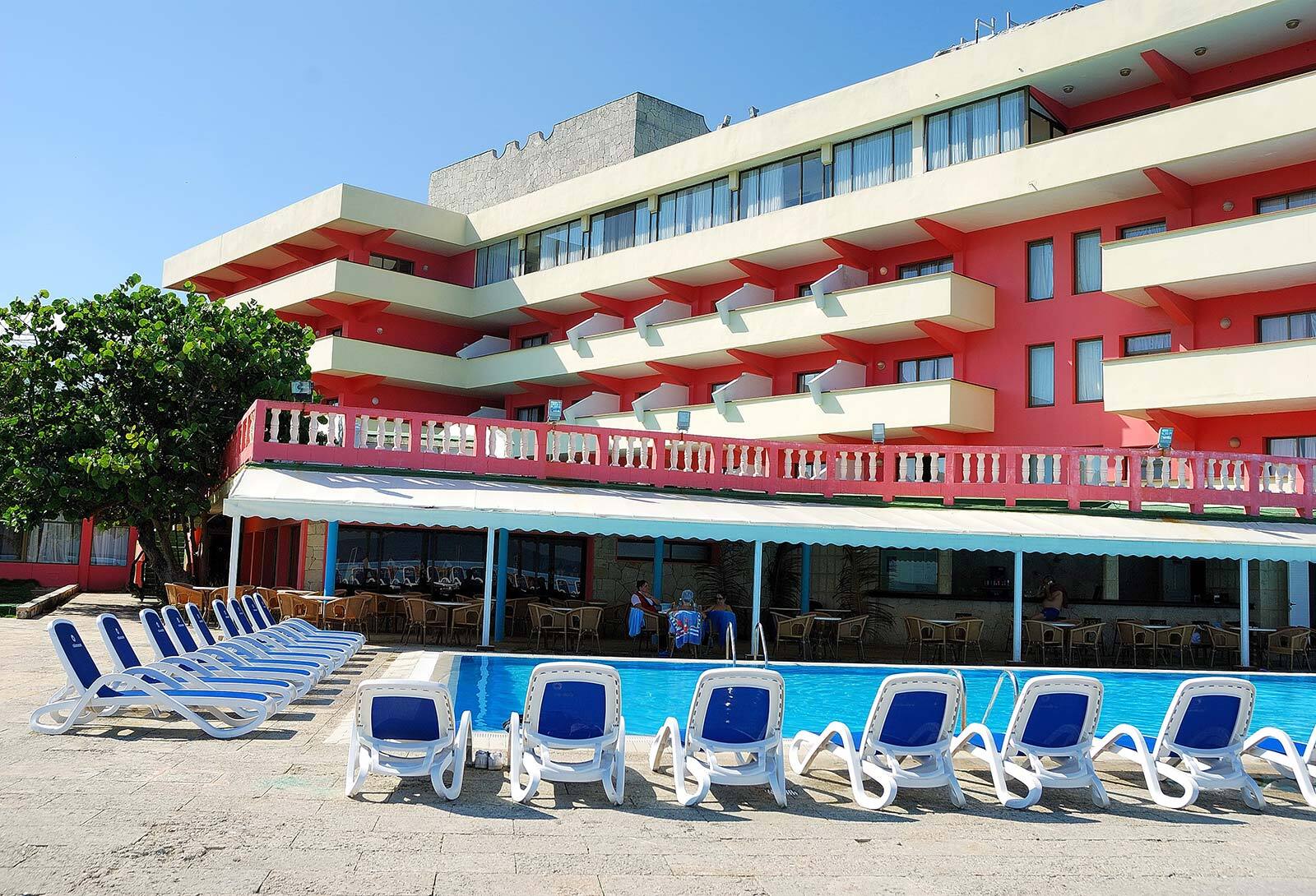 Piscina del hotel Chateau Miramar by Be Live Piscina del hotel Chateau Miramar by Be Live
