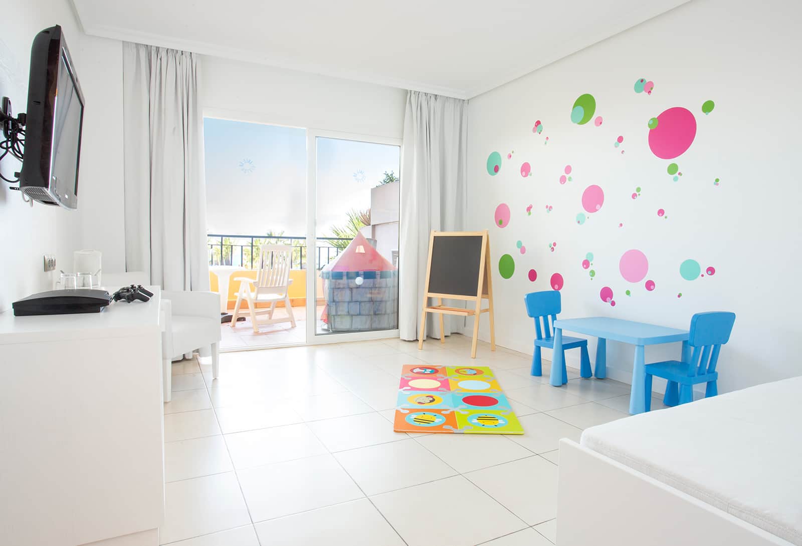 Room, Be Live Family Costa Los Gigantes Room, Be Live Family Costa Los Gigantes