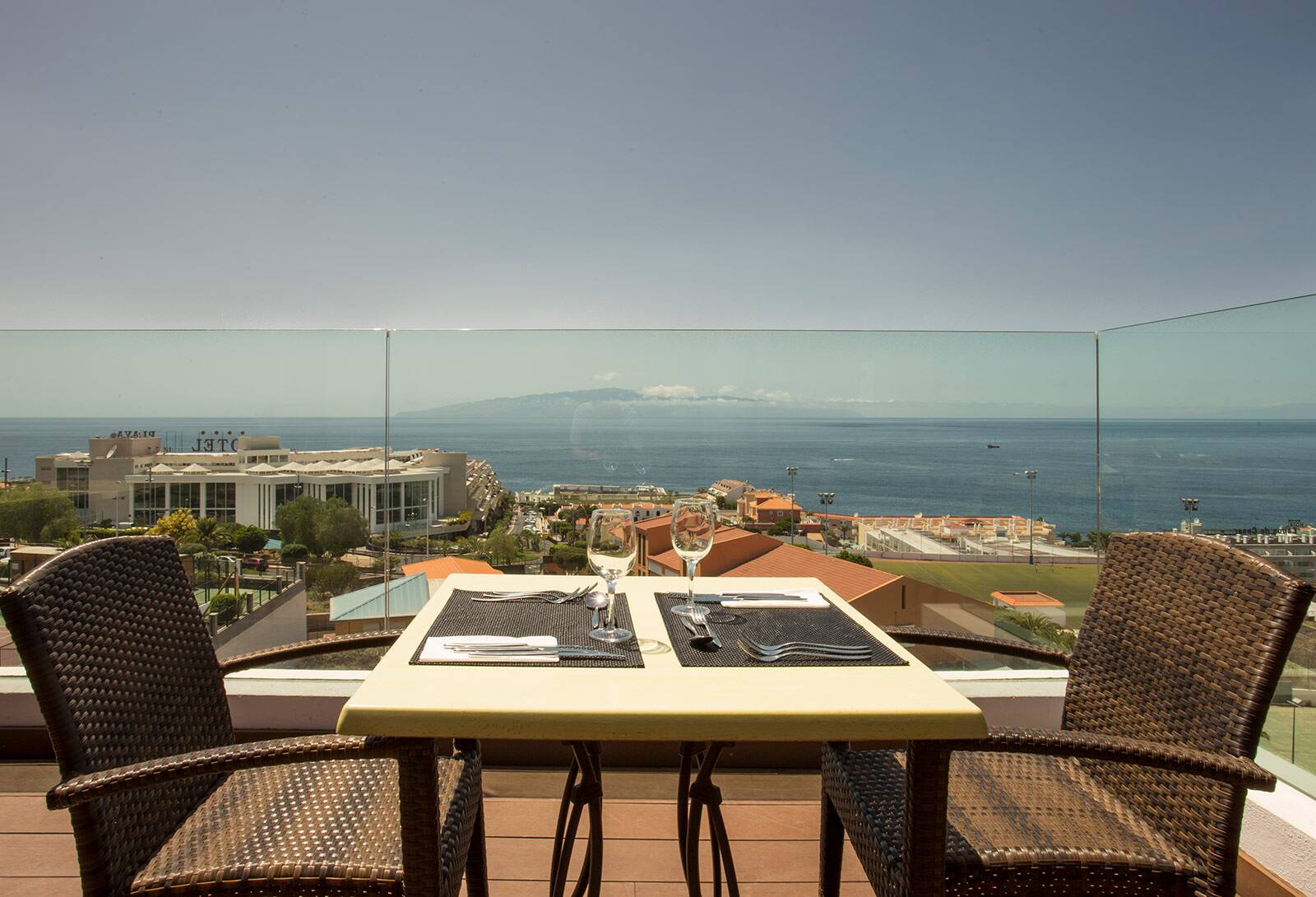 Restaurant, Be Live Family Costa Los Gigantes Restaurant, Be Live Family Costa Los Gigantes