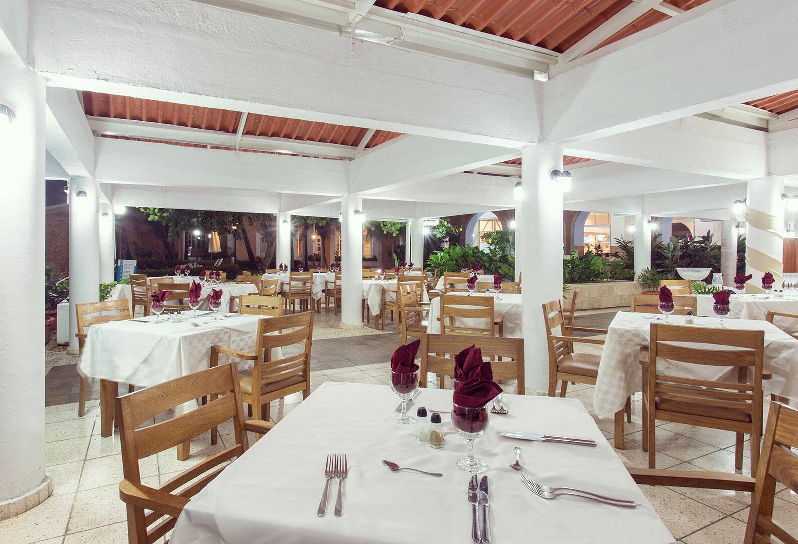 Be Live Hotels & Resorts Be Live Hotels & Resorts