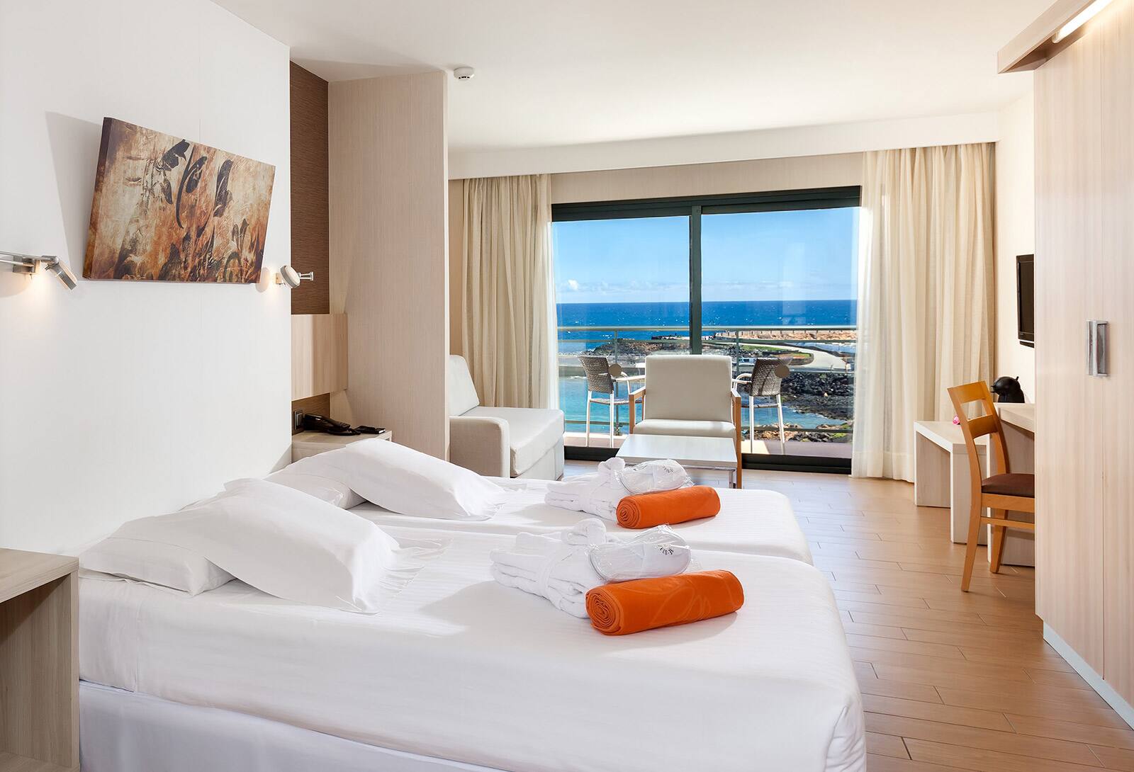 Adults Club, Be Live Experience Lanzarote Beach